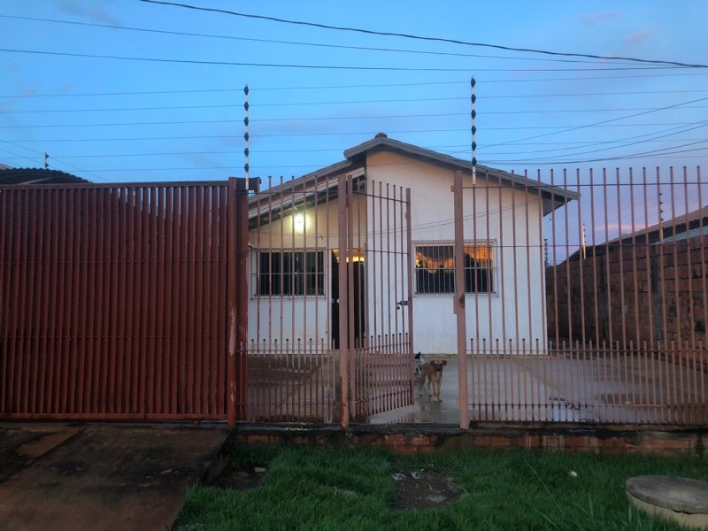 Casa - Venda - Juscelino Farias - Rondonpolis - MT